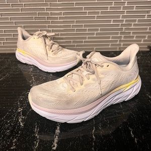 Hoka One One Clifton 8.5B Women's Running Training Recovery Shoes Blanc de Blanc